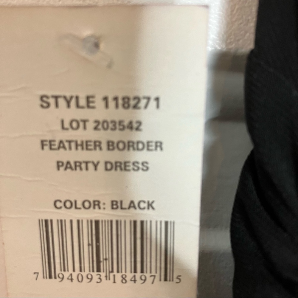 - S L Fashions black feather border party dress size 8 - Picture 7 of 10